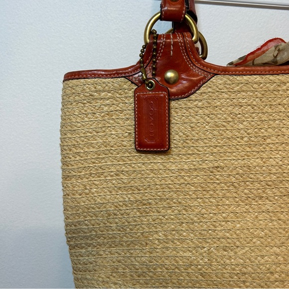 Coach Straw Tote - Picture 6 of 15